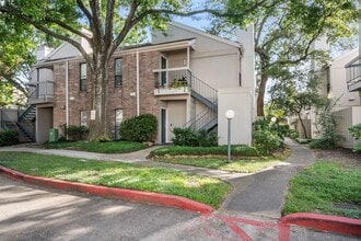 Building Photo - 7950 N Stadium Dr