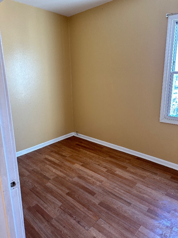 Building Photo - 2020 W 69th Pl