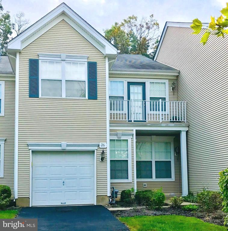 Foto principal - 26 Normandy Dr