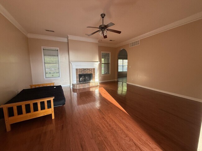 Foto del edificio - 284 Cross Breeze Dr