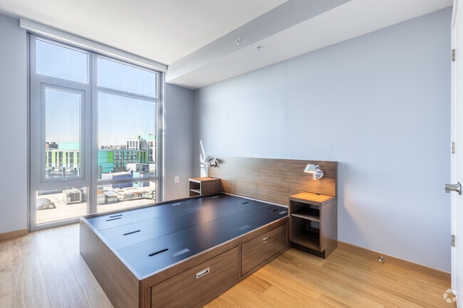 3BR, 2BA - 800SF - The Lanes at Union Market Apartments