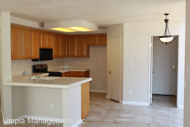Building Photo - 3 br, 2.5 bath House - 28189 Fruitwood Dr