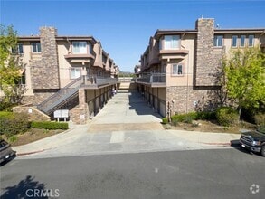 Building Photo - 5241 Colodny Dr