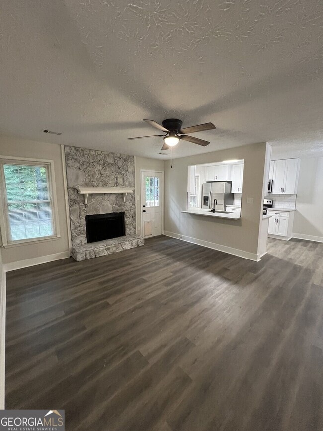 Foto del edificio - 403 Deergrass Trail