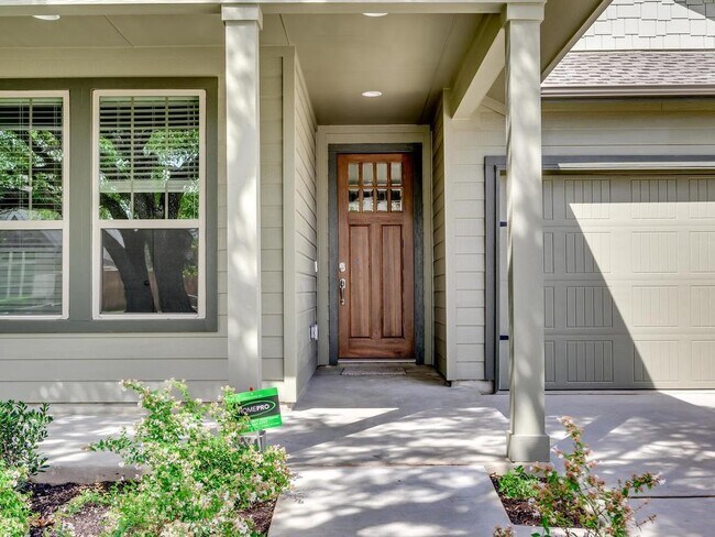 Foto del edificio - 2229 Upchurch St