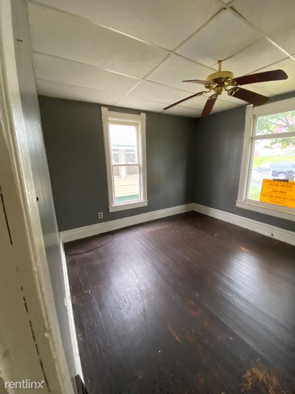 Building Photo - 3 br, 1 bath House - 1805 S Lydia Ave