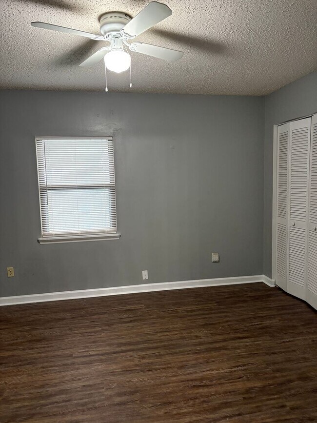 Foto del edificio - Large 2BED/2BA Townhome