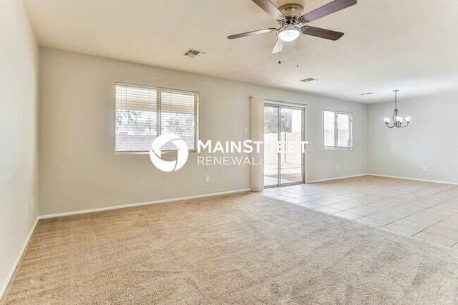 Foto del edificio - 4 Bedroom Pet-Friendly Home in Maricopa, AZ with Main Street Renewal