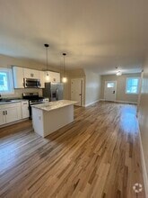 Building Photo - 115 Belden St