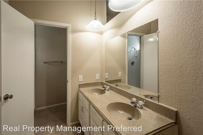 Foto del edificio - 3 br, 2 bath House - 7518 Crisp Wood Ln