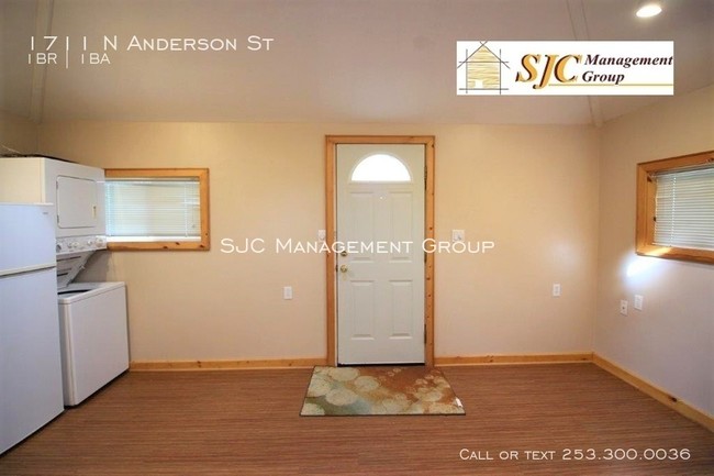 Building Photo - 1711 N Anderson St