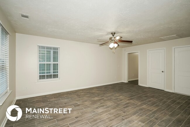 Building Photo - 2562 Willow Branch Dr