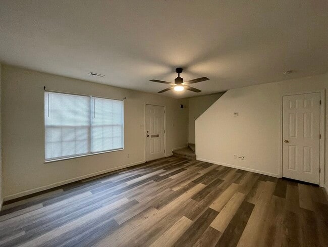 Building Photo - 2943 Colt Dr