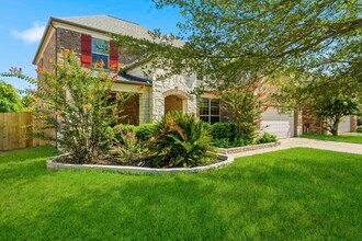 Building Photo - 25907 Foxrun Vista Dr
