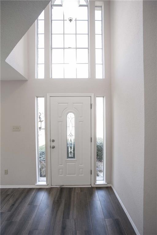 Building Photo - 7901 Taranto Dr