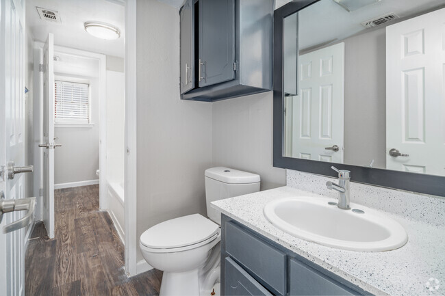 2BR, 2BA - 980SF - Bathroom 1 and 2 - Nest