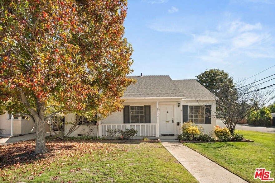 Foto principal - 8214 Creighton Ave