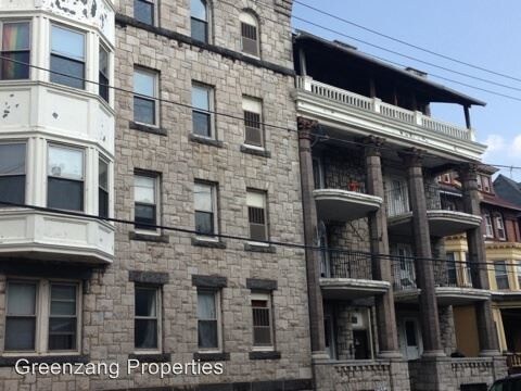 Building Photo - 207 S 46th St