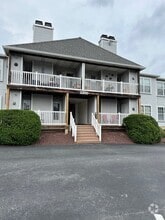 Building Photo - 2206 Waters Edge Dr