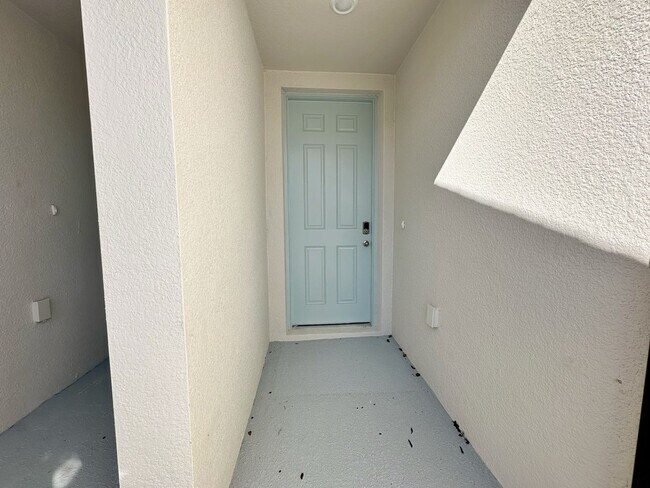 Building Photo - Your BRAND NEW Watergrass townhome is read...