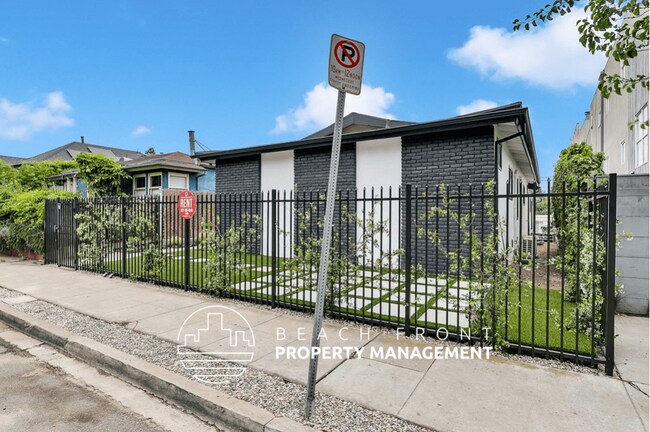 Foto del edificio - 412 Brooks Ave.