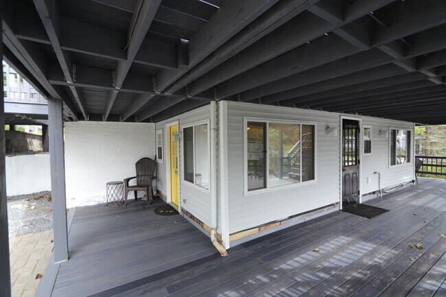 Building Photo - 20 Whipple Rd