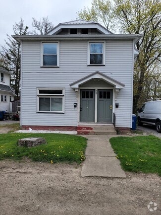 Building Photo - 763 Alden St