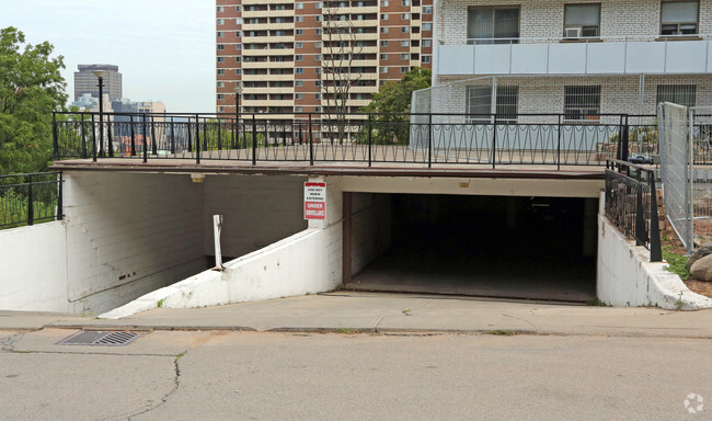Photo du bâtiment - Winston Place
