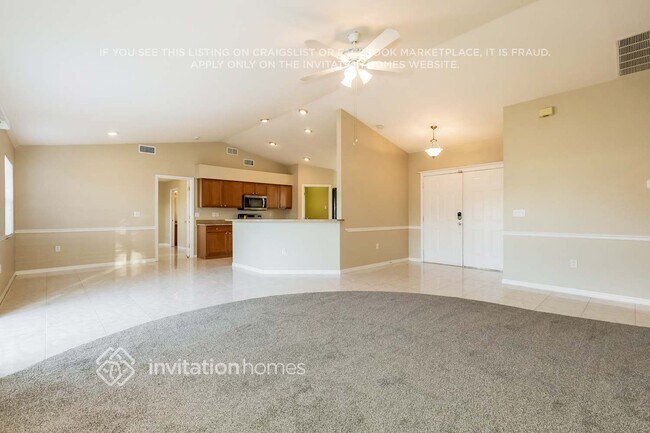 Foto del edificio - 2125 Golden Meadow Way