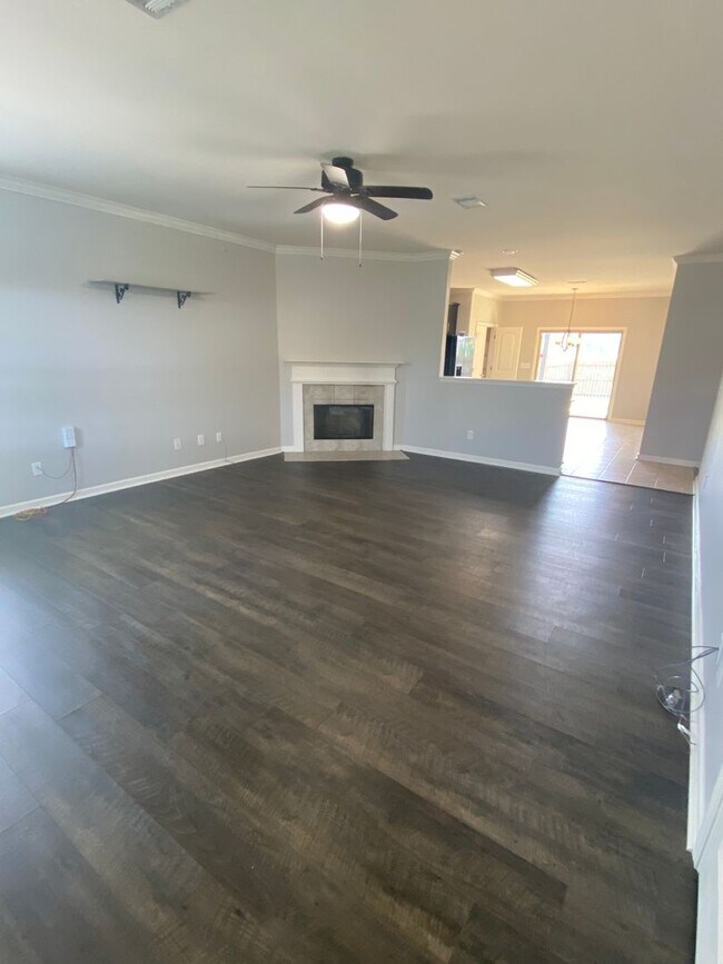 Foto del edificio - 2643 Lily Way