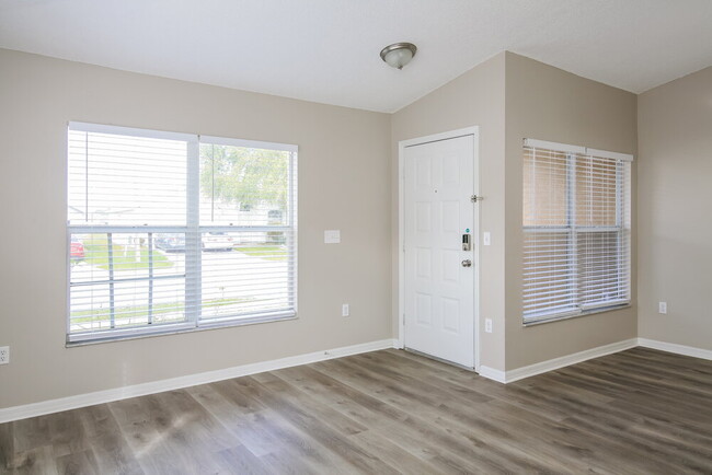 Building Photo - 6226 Chapel Pines Blvd