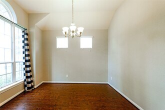 Building Photo - 6011 Watford Bend