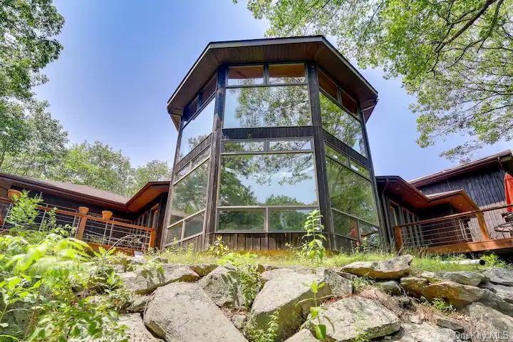 Foto principal - 141 Oak Rd