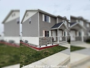 Building Photo - 603 Kay Ln