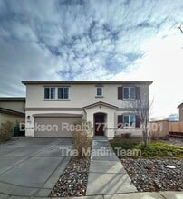 Building Photo - 8932 Coyote Blf Dr