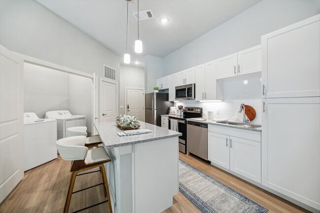 Foto del edificio - Morning Coffee Hits Better Here