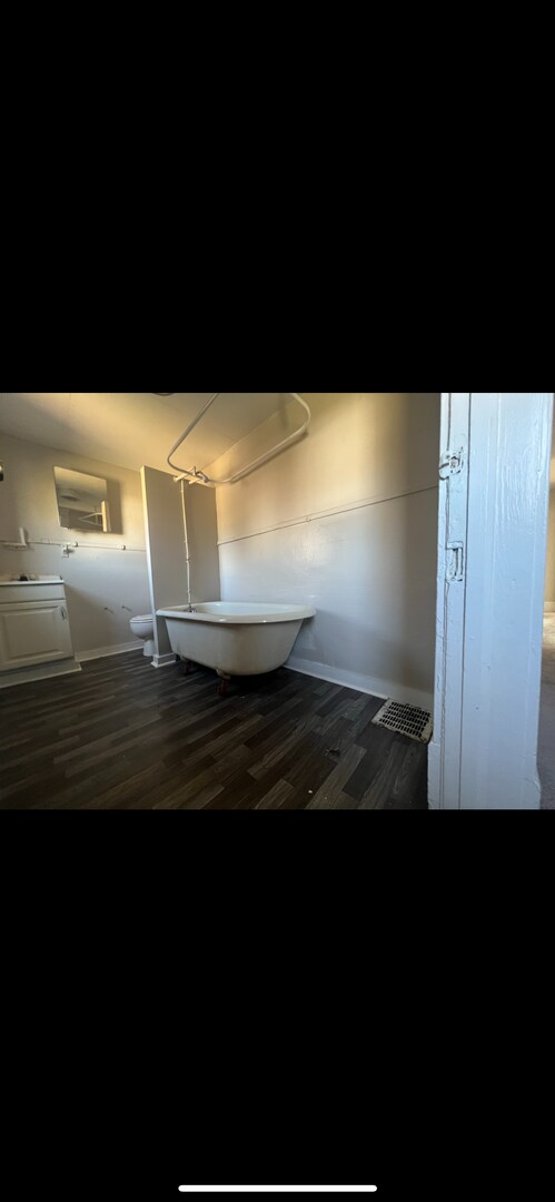 Foto del edificio - 2125 Orange Ave NW