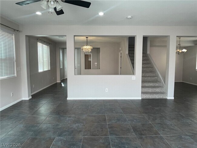 Foto del edificio - 5530 Spiceberry Dr
