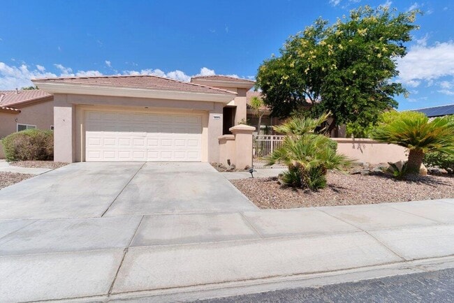 Building Photo - 39357 Mirage Cir