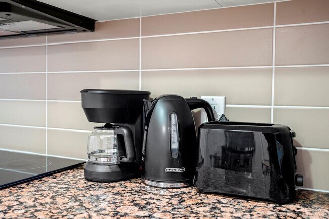 Photo du bâtiment - 832 Bay St.