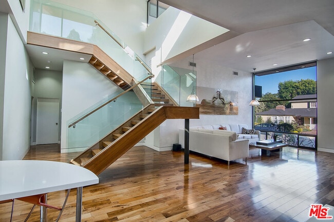 Foto del edificio - 11367 Elderwood St