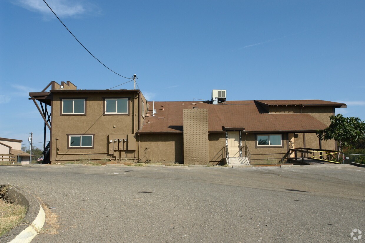 Primary Photo - 7380 English Colony Way