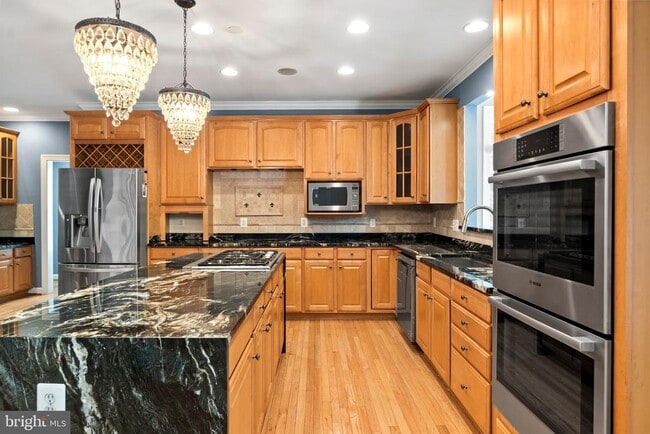 Building Photo - 22804 Portico Pl