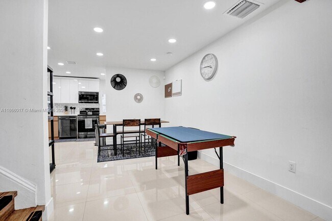 Foto del edificio - 617 36th St