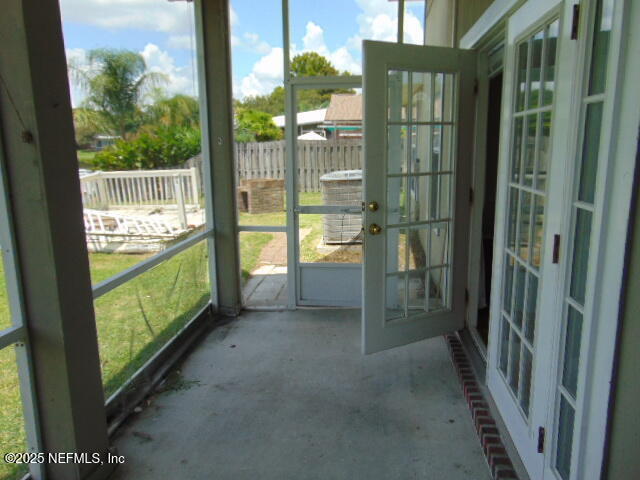 Foto del edificio - 12162 Millford Ln N