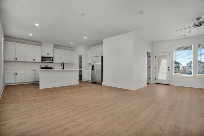 Foto del edificio - 4805 W Sturgeon St