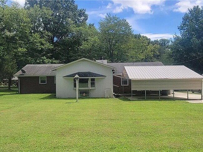 Building Photo - Earn Wealth While Leasing - Like a Homeown...