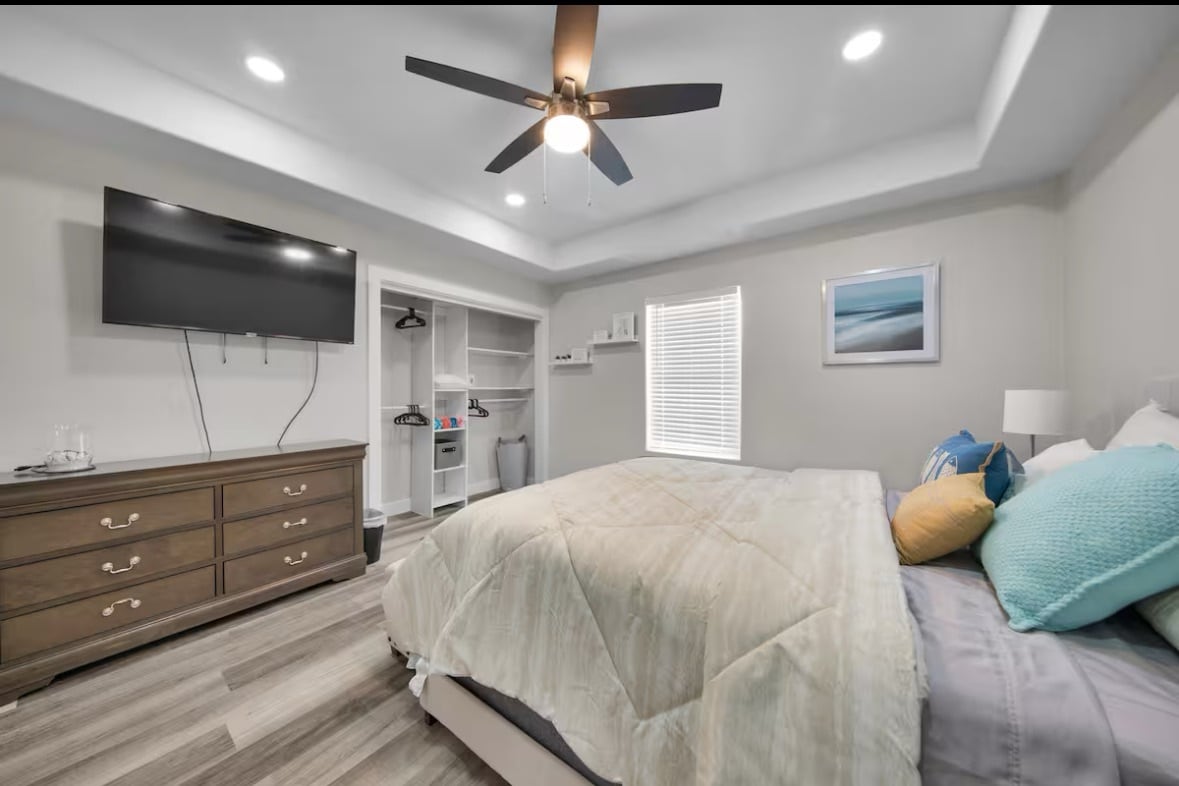 Foto principal - 102 W Corral St