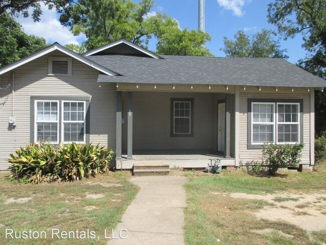 Building Photo - 3 br, 1 bath House - 711 Tech Drive