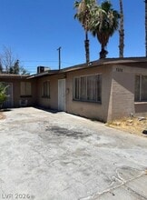 Building Photo - 1318 Rexford Pl